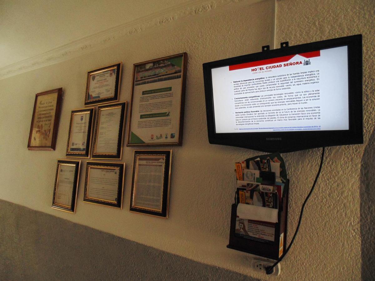 Hotel Ciudad Senora Buga Zewnętrze zdjęcie