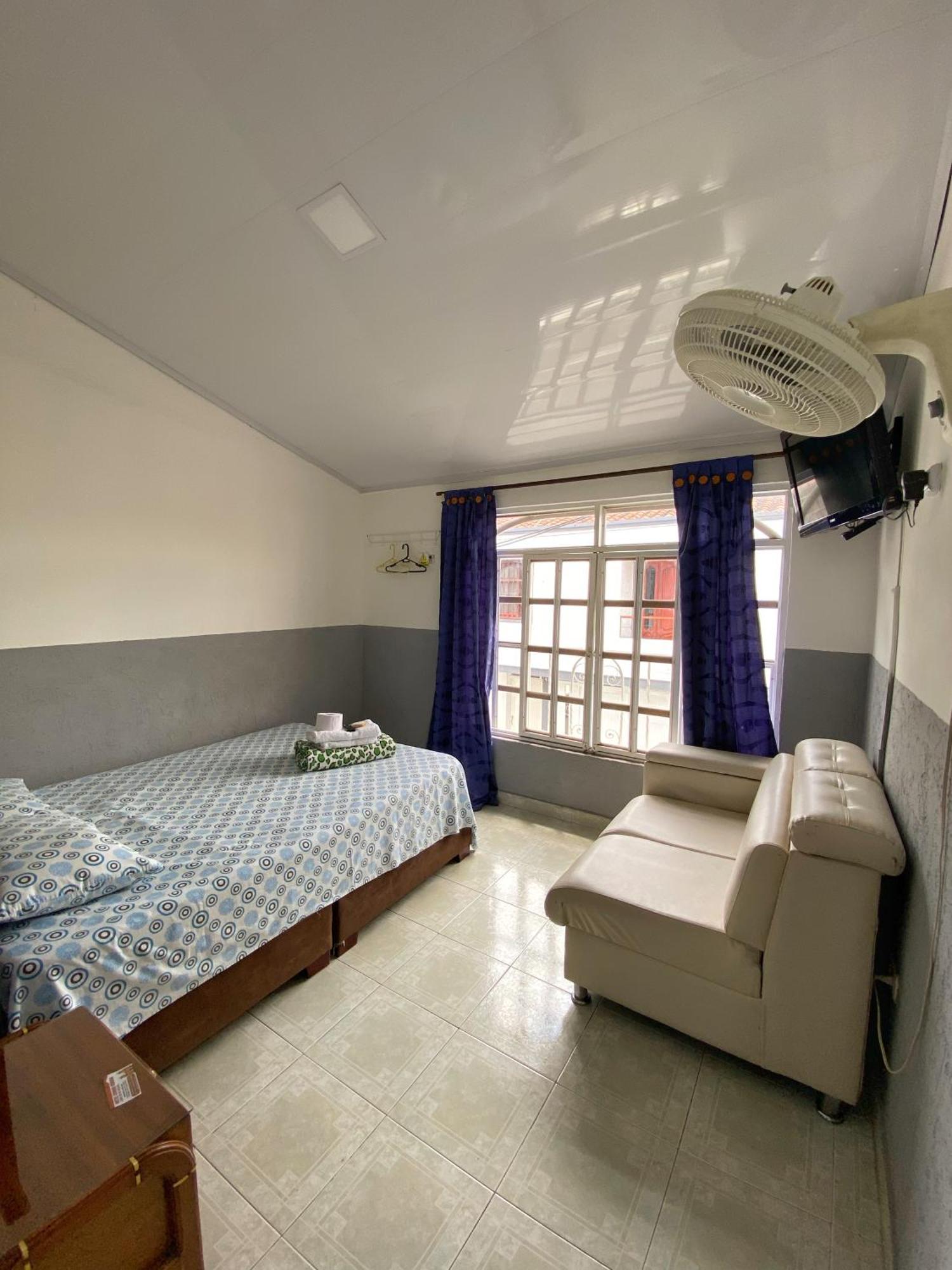 Hotel Ciudad Senora Buga Zewnętrze zdjęcie