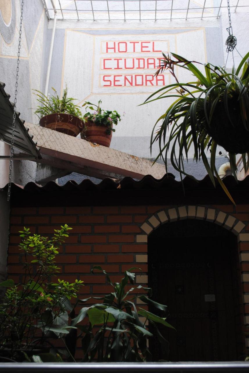 Hotel Ciudad Senora Buga Zewnętrze zdjęcie