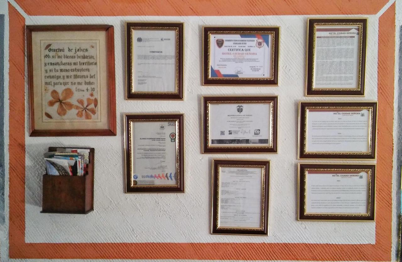 Hotel Ciudad Senora Buga Zewnętrze zdjęcie